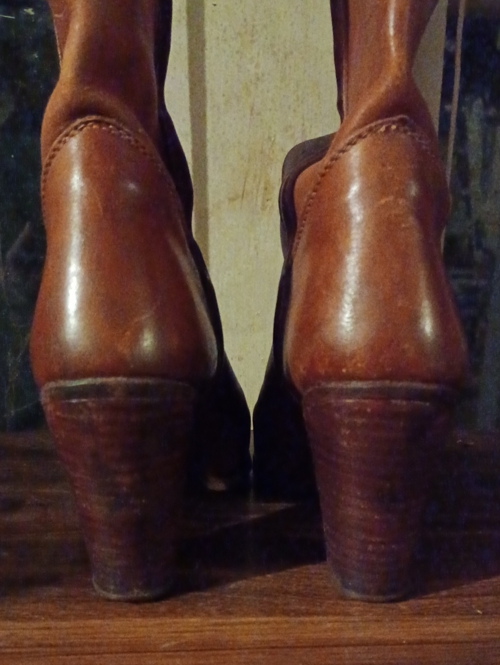 Women’s Tan Leather Stacked-Heel Ankle Boots